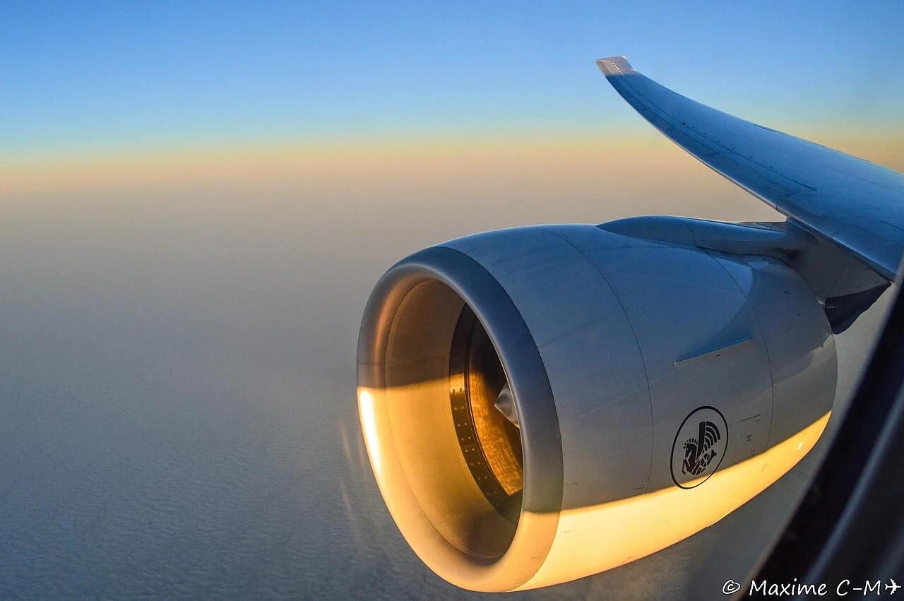航空发动机学习简报|第06期|GE90-115B:高涵道比与复合材料风扇系统