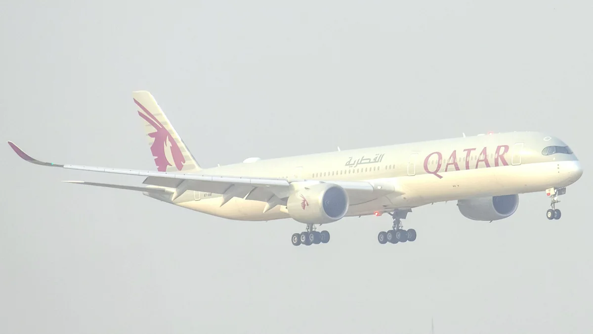 Qatar Airways Airbus A350-1000与两台Trent XWB-97